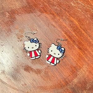Claire’s Sanrio 4th of July Hello Kitty Plastic Hook Earrings Like New Patriotic